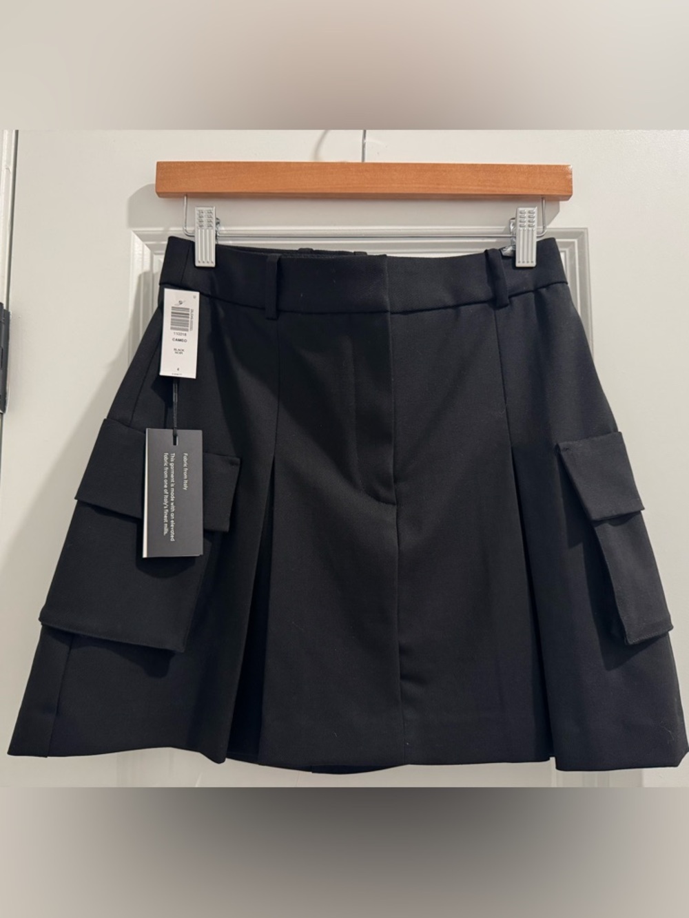 Babaton by Aritzia Cameo Skirt- New with Tags!